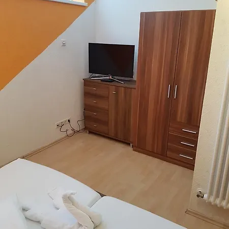 Penzion Gaestehaus Stroeter 4*
